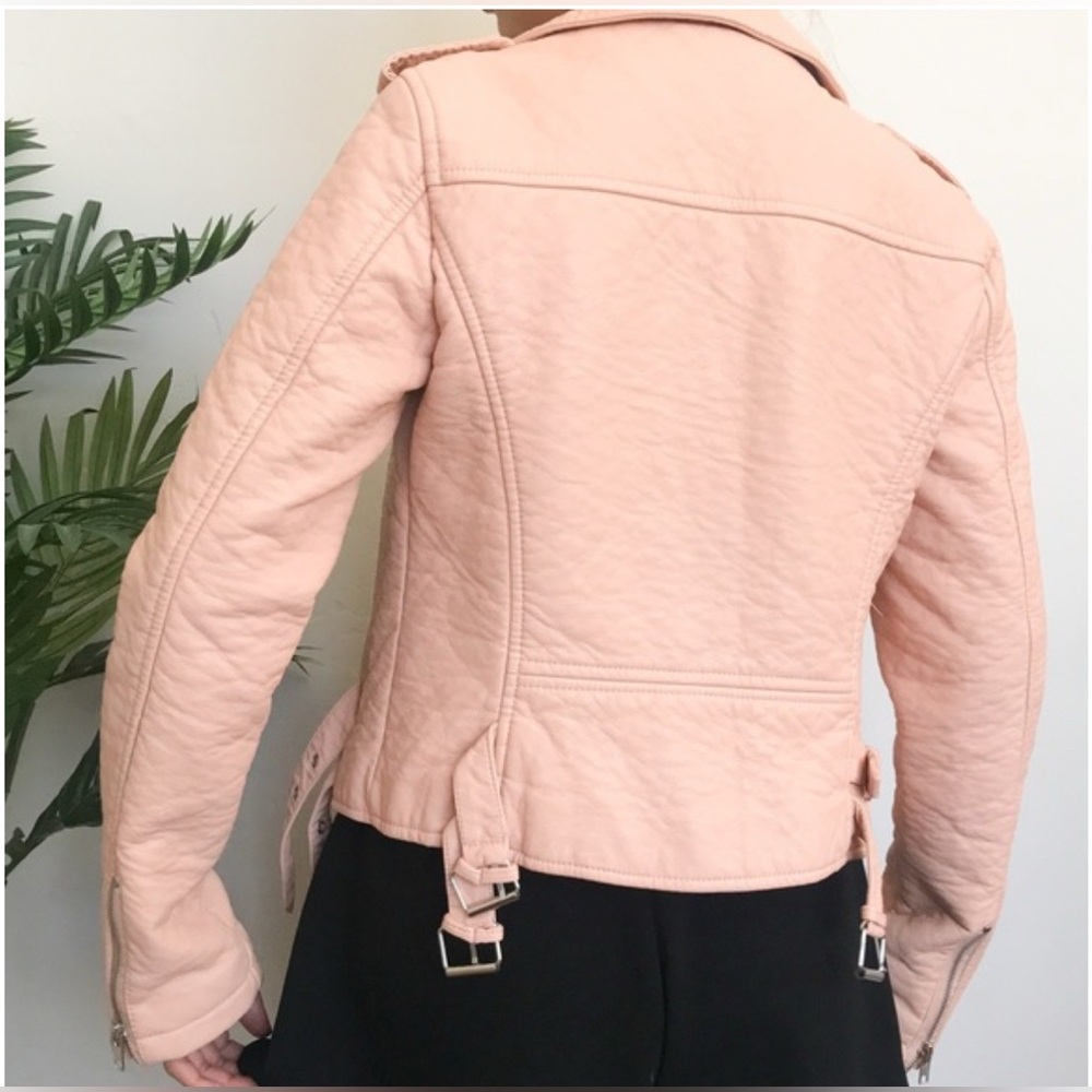 Forever 21 Blush Pink Jacket - Picture 2 of 11